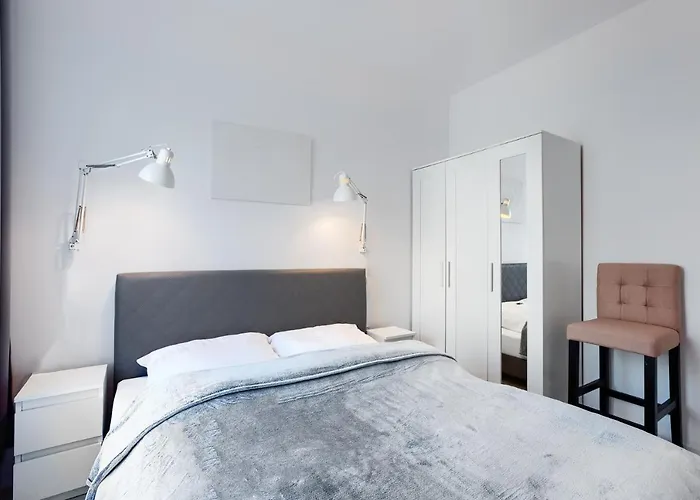 Dembowskiego - Unique Stettin