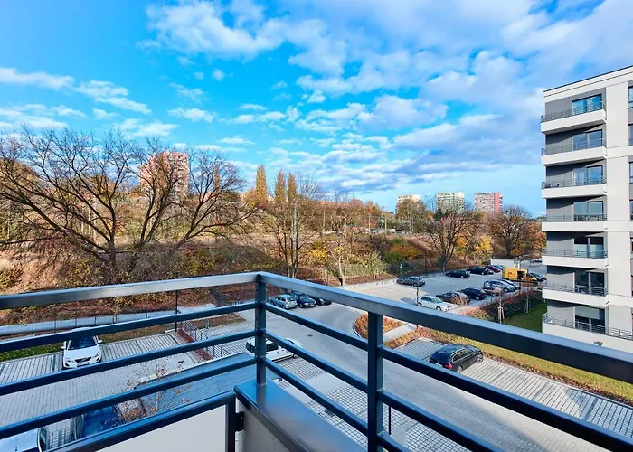 Dembowskiego - Unique * Stettin