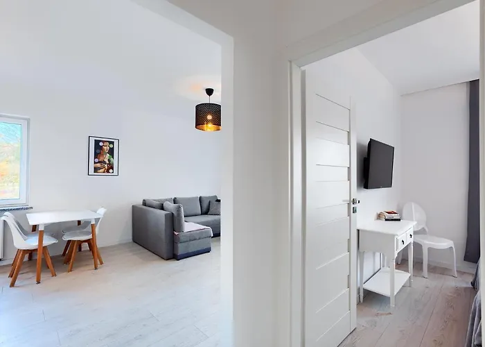 Dembowskiego - Unique *